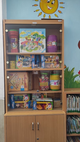 بخش کودک - ویترین اسباب بازی